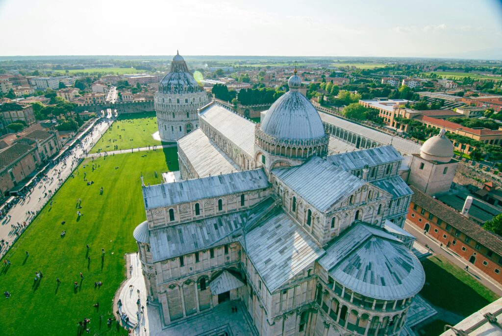 veduta aerea di Piazza dei Miracoli